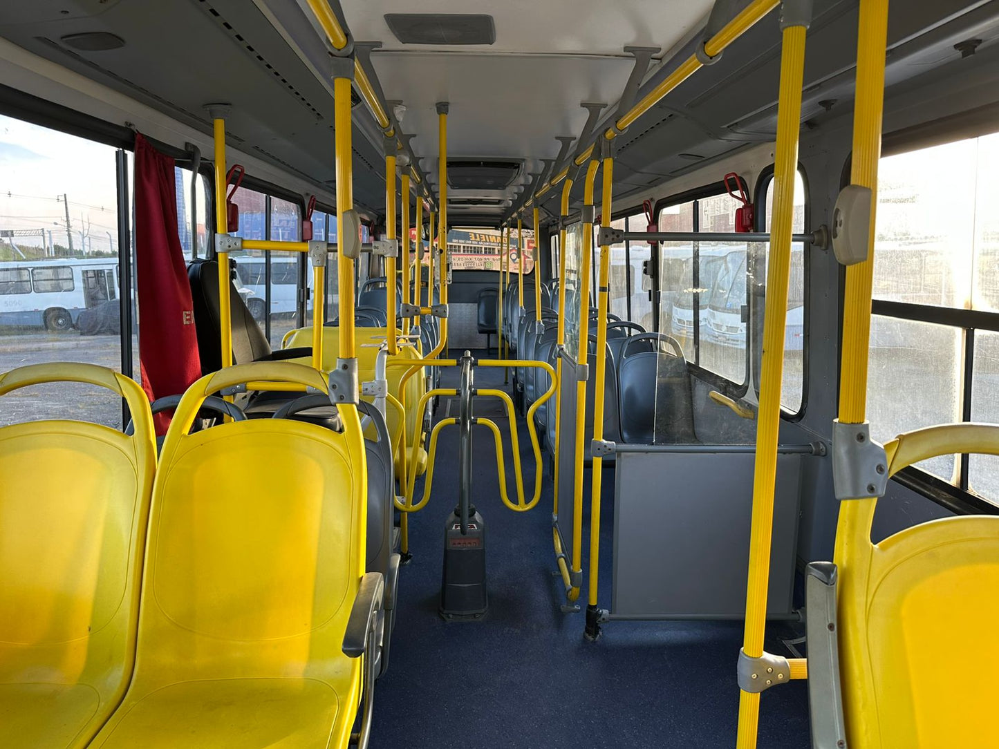 ÔNIBUS URBANO (MARCOPOLO TORINO)